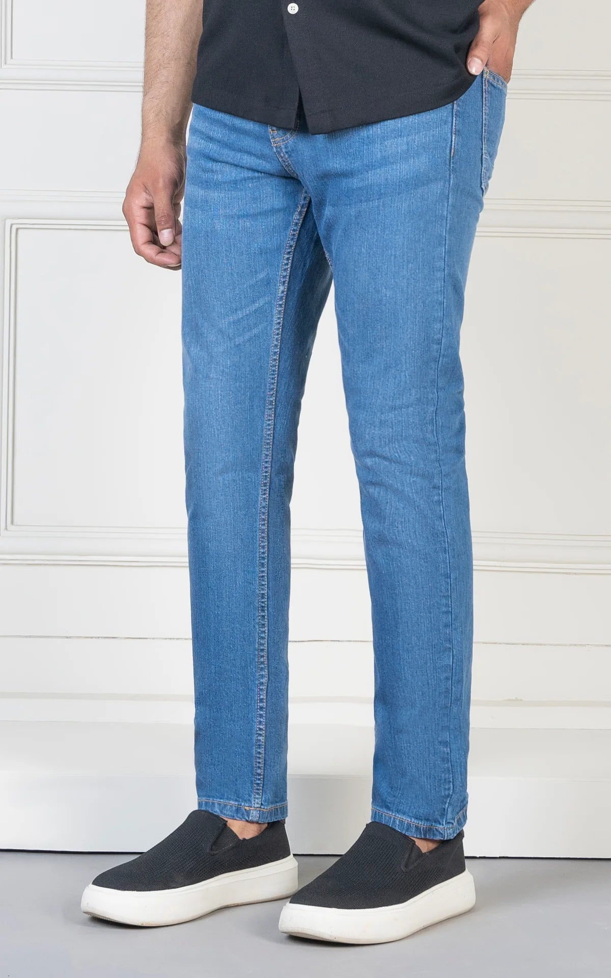 STRAIGHT FIT JEANS MID BLUE