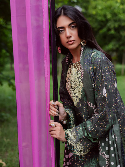 Parishay Embroidered Winter Rang e Sarma Luxury
