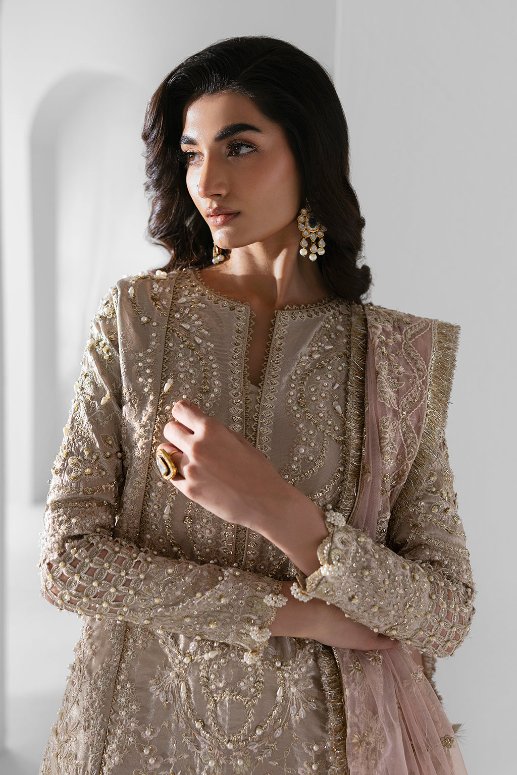 Ember Zarposh Jahanara – Embroidered Zari Organza Unstitched 3 Piece Festive Suit with Net Dupatta & Raw Silk Trouser