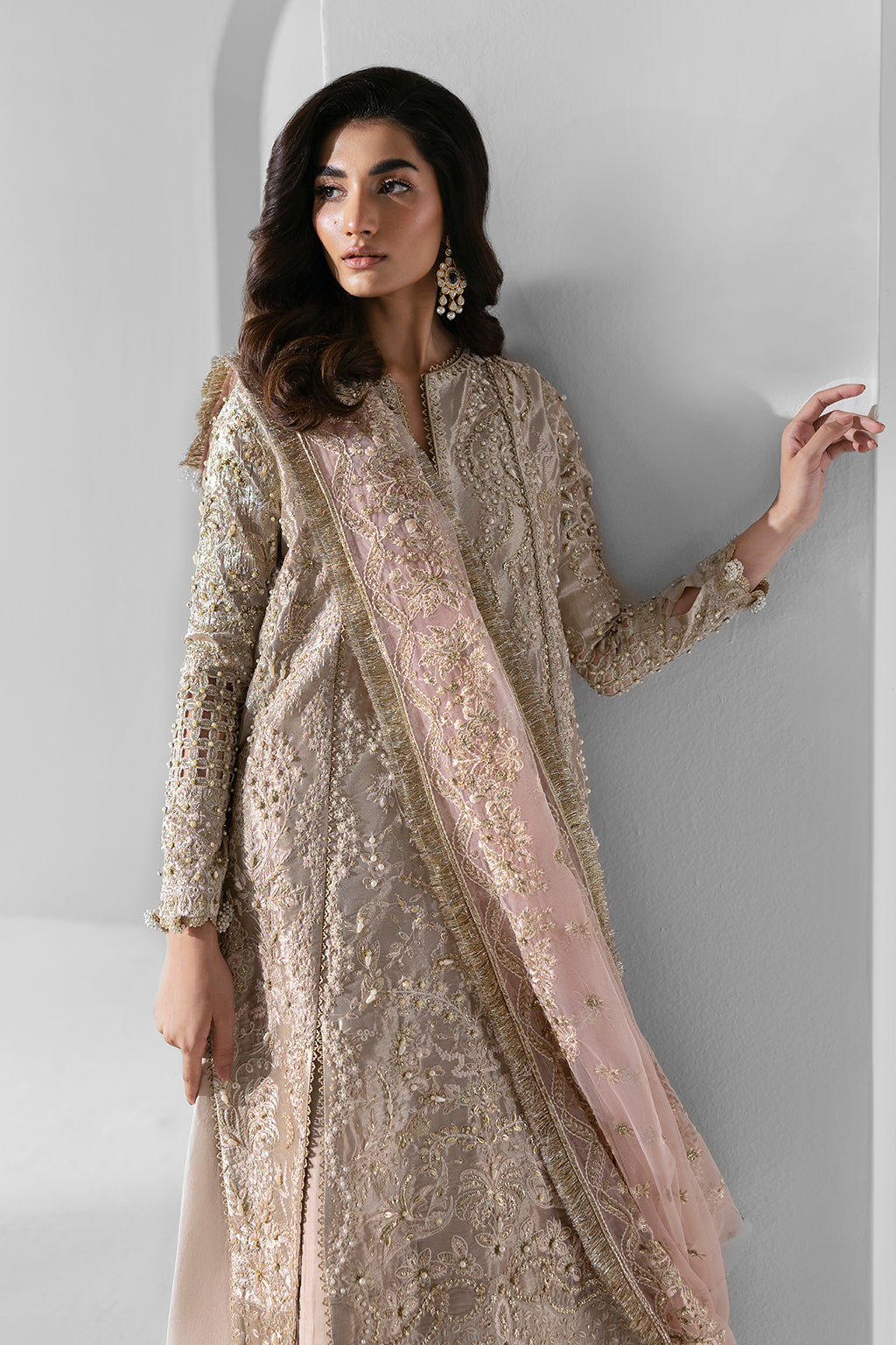 Ember Zarposh Jahanara – Embroidered Zari Organza Unstitched 3 Piece Festive Suit with Net Dupatta & Raw Silk Trouser