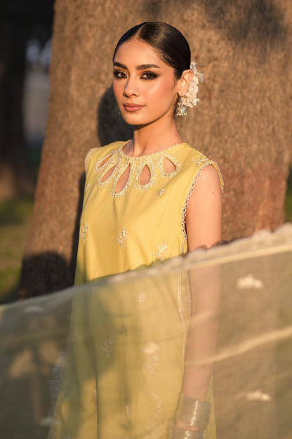 Heer Zarposh Jahanara Embroidered Unstitched 3 Piece Festive Suit