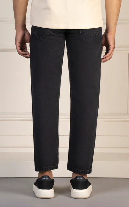 REGULAR TAPERED FIT JEAN DARK GREY