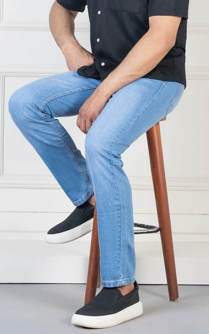 STRAIGHT FIT JEANS LIGHT BLUE