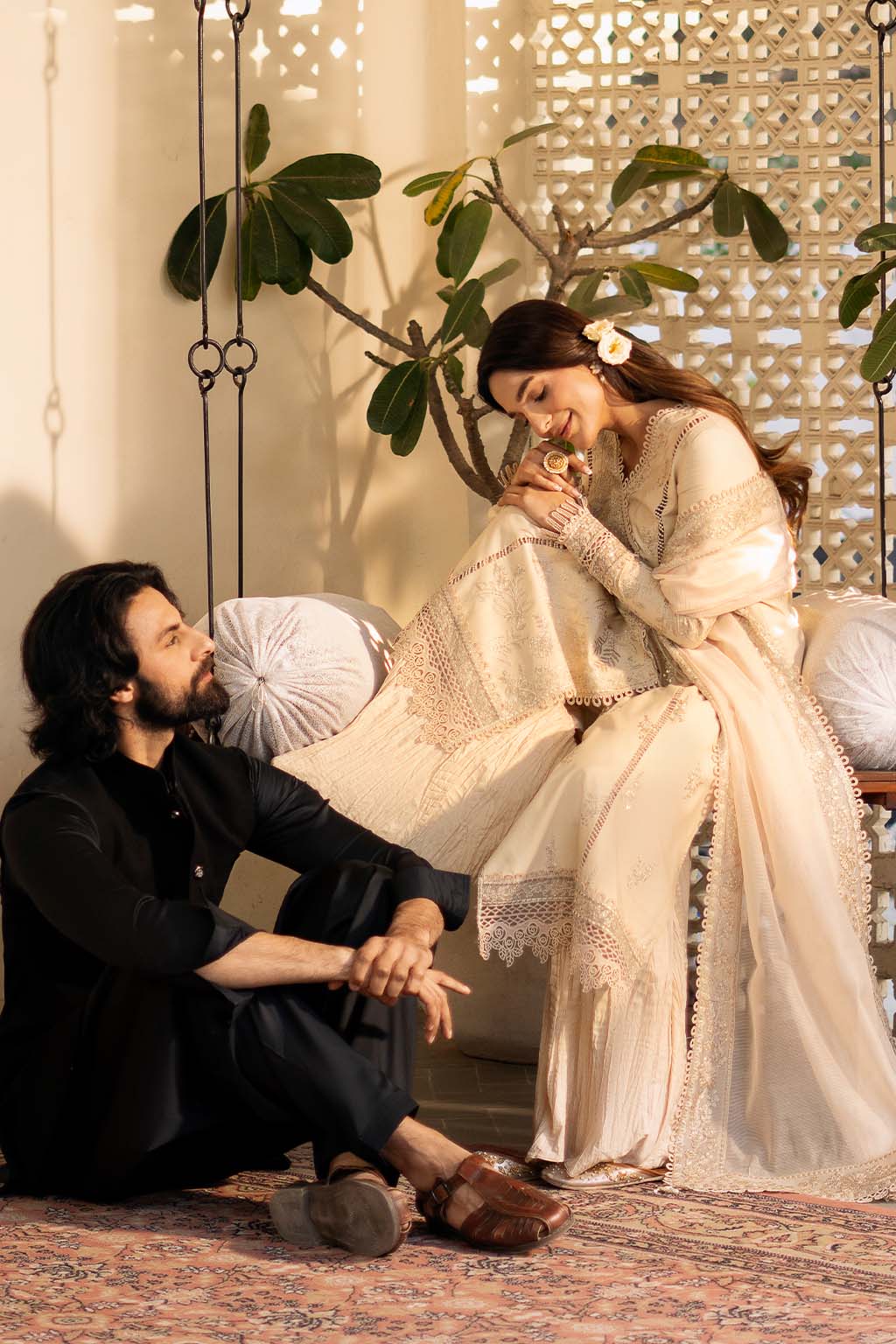 Mehmal Zarposh Jahanara – Embroidered Lawn Unstitched 3 Piece Festive Suit with Silk Dupatta & Cotton Trouser