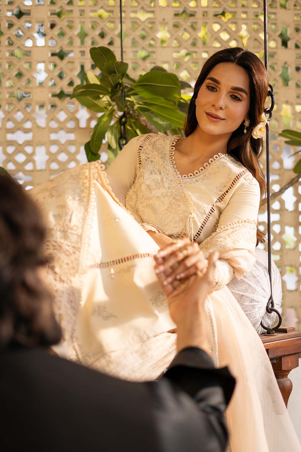 Mehmal Zarposh Jahanara – Embroidered Lawn Unstitched 3 Piece Festive Suit with Silk Dupatta & Cotton Trouser