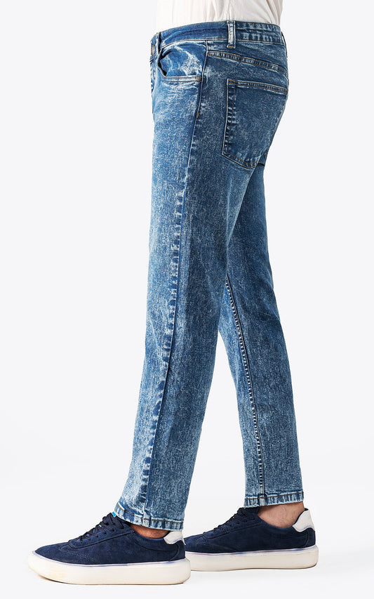 STRAIGHT FIT JEAN LIGHT BLUE